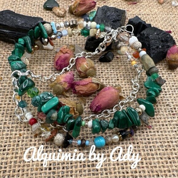 Layered wrap around bracelet with malachite - Picture 1 of 2